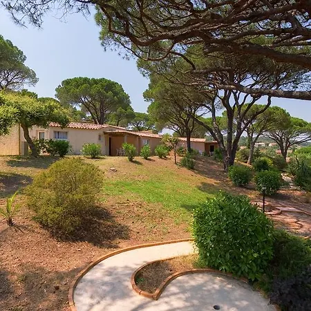 Le Domaine De Villepey By Sdr *